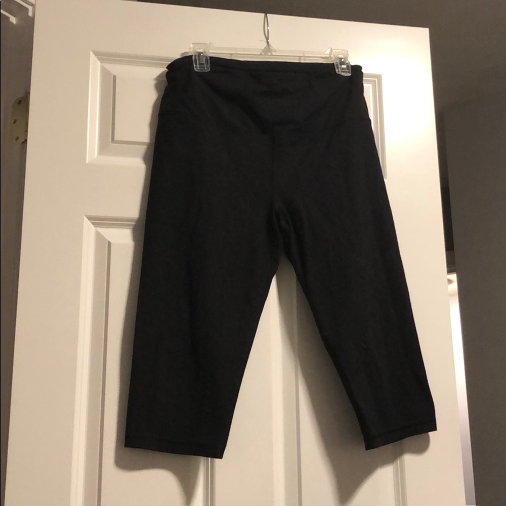 VSX Sport Capris